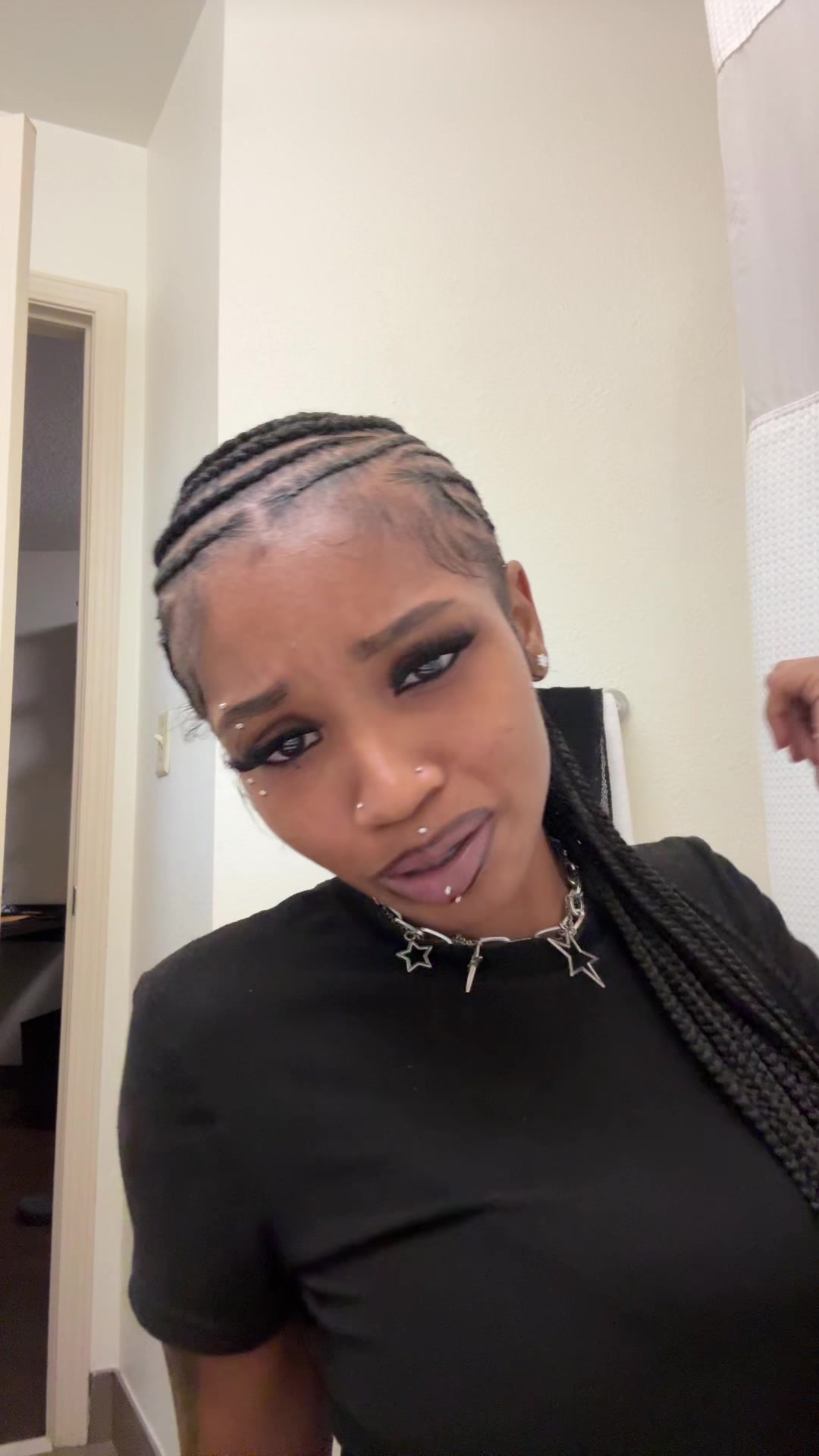 @Mi&rsquo;Yana Capri