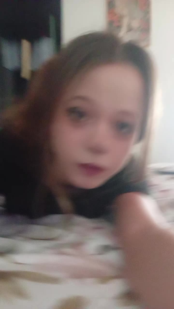 @Emiii