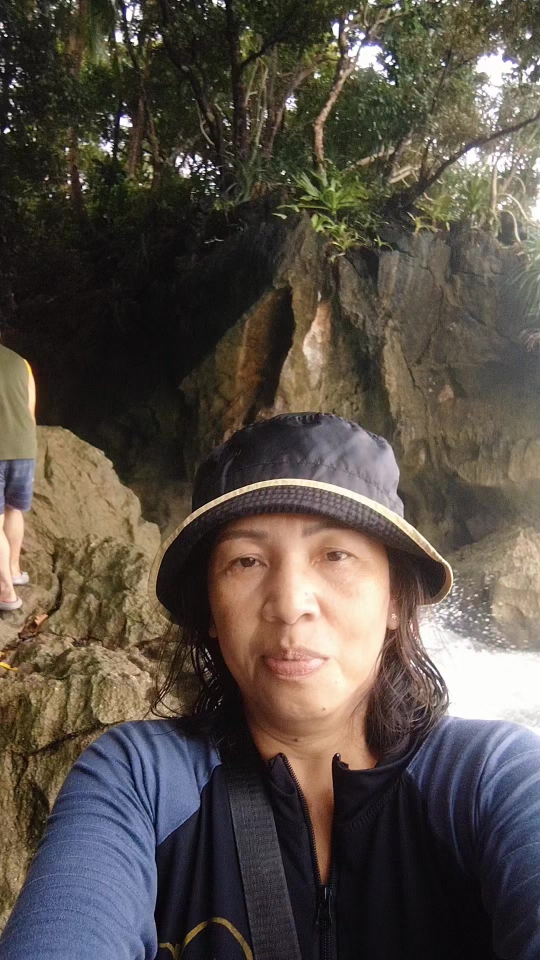 @itsMe_vic