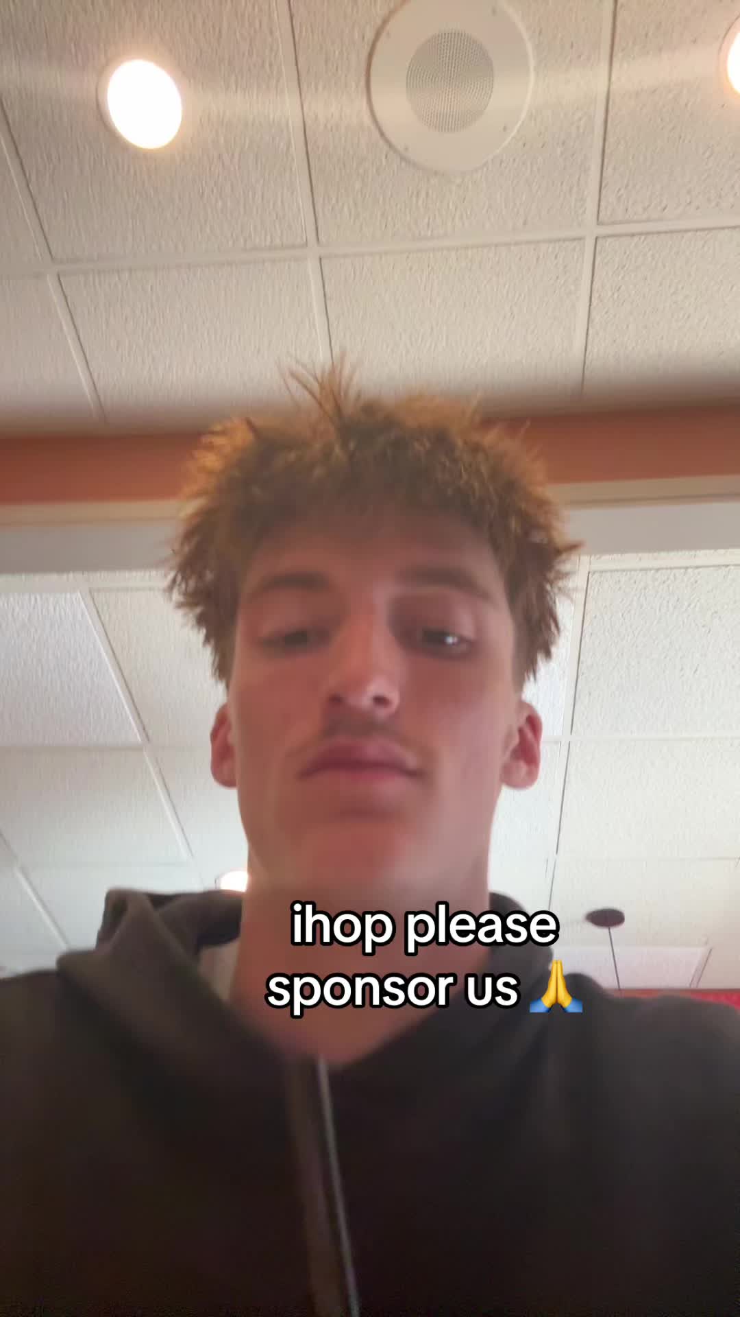 @🕺