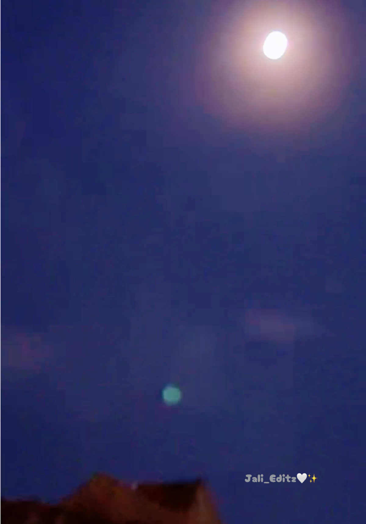 @யாழினி
