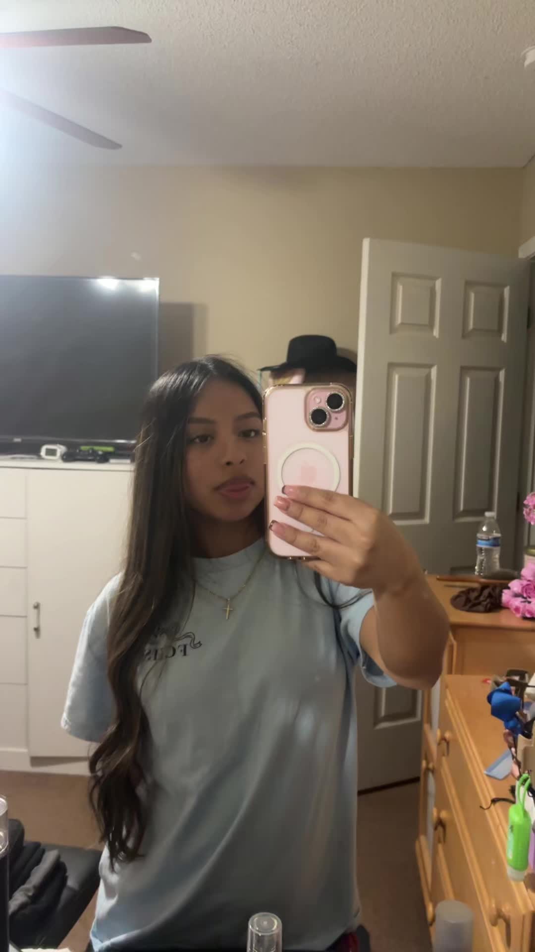 @jackyrivv