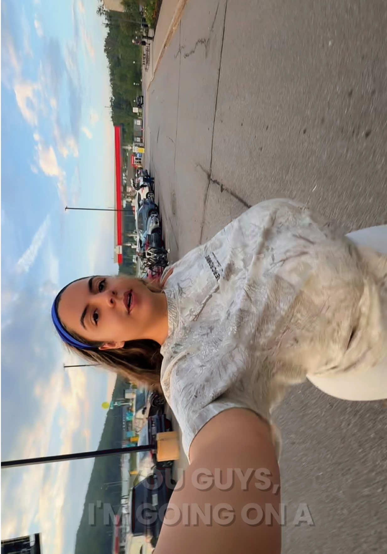 @iloveteniah