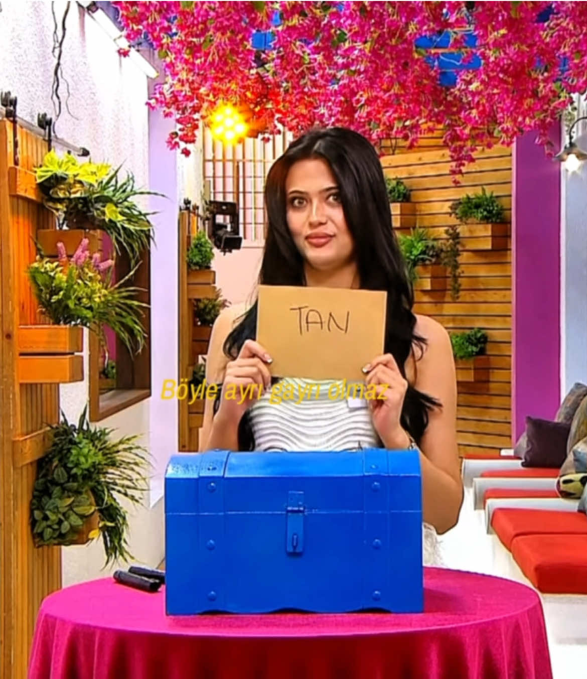 @Nur