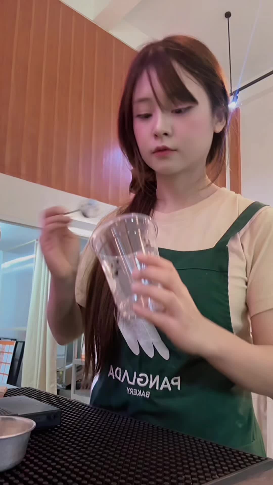 @หมูยูเขี้ยวกุด