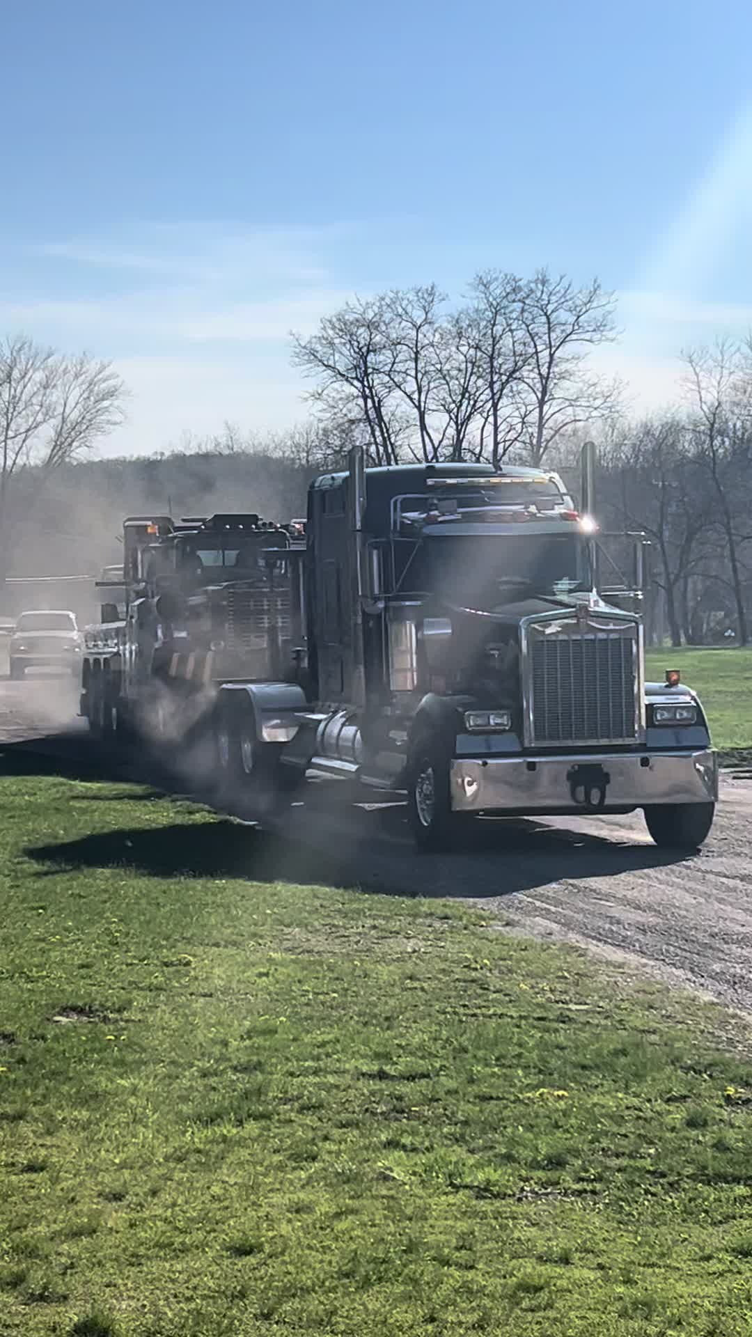 @Jim's Towing