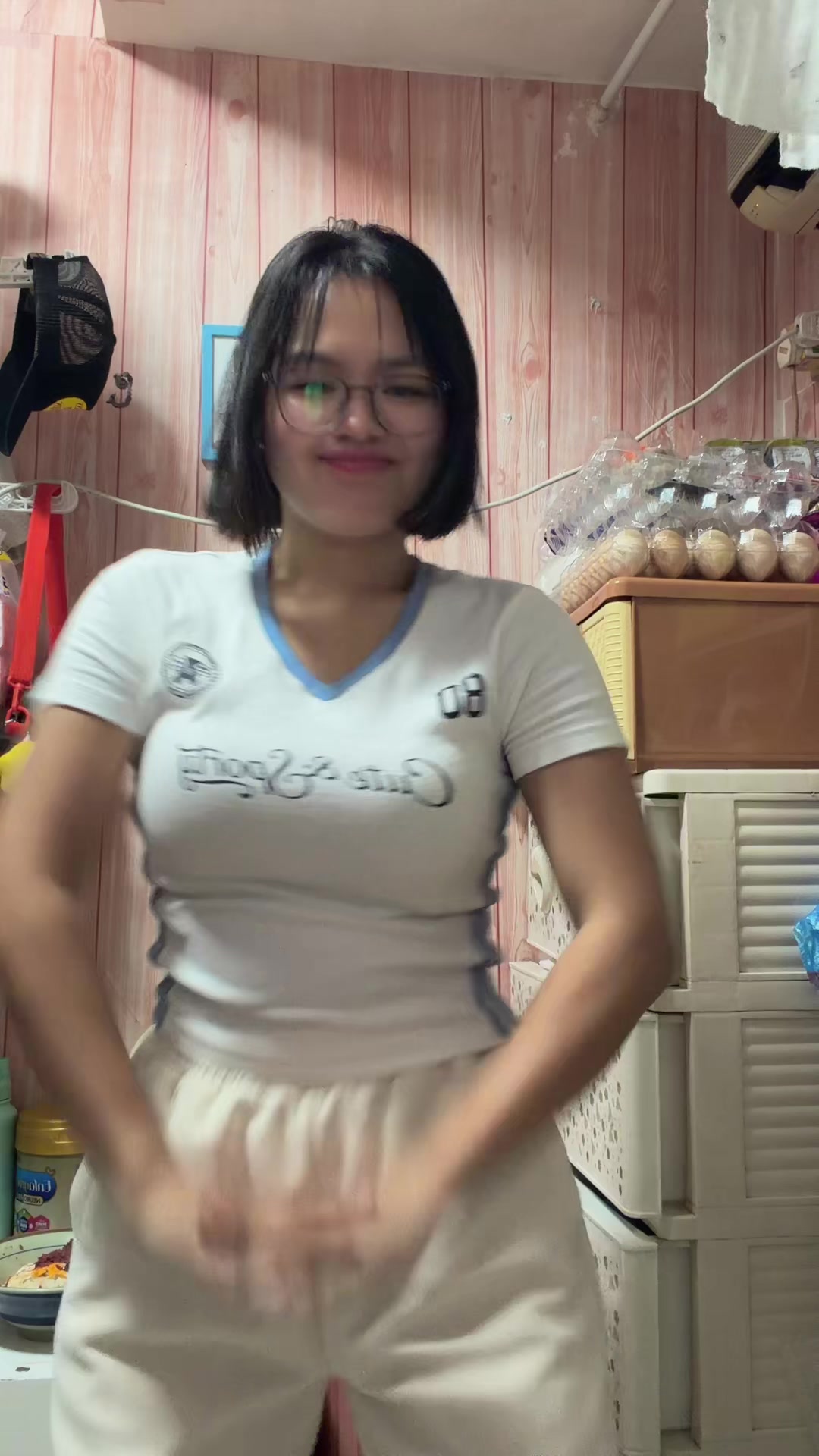 @Victoriaaaaa ๐