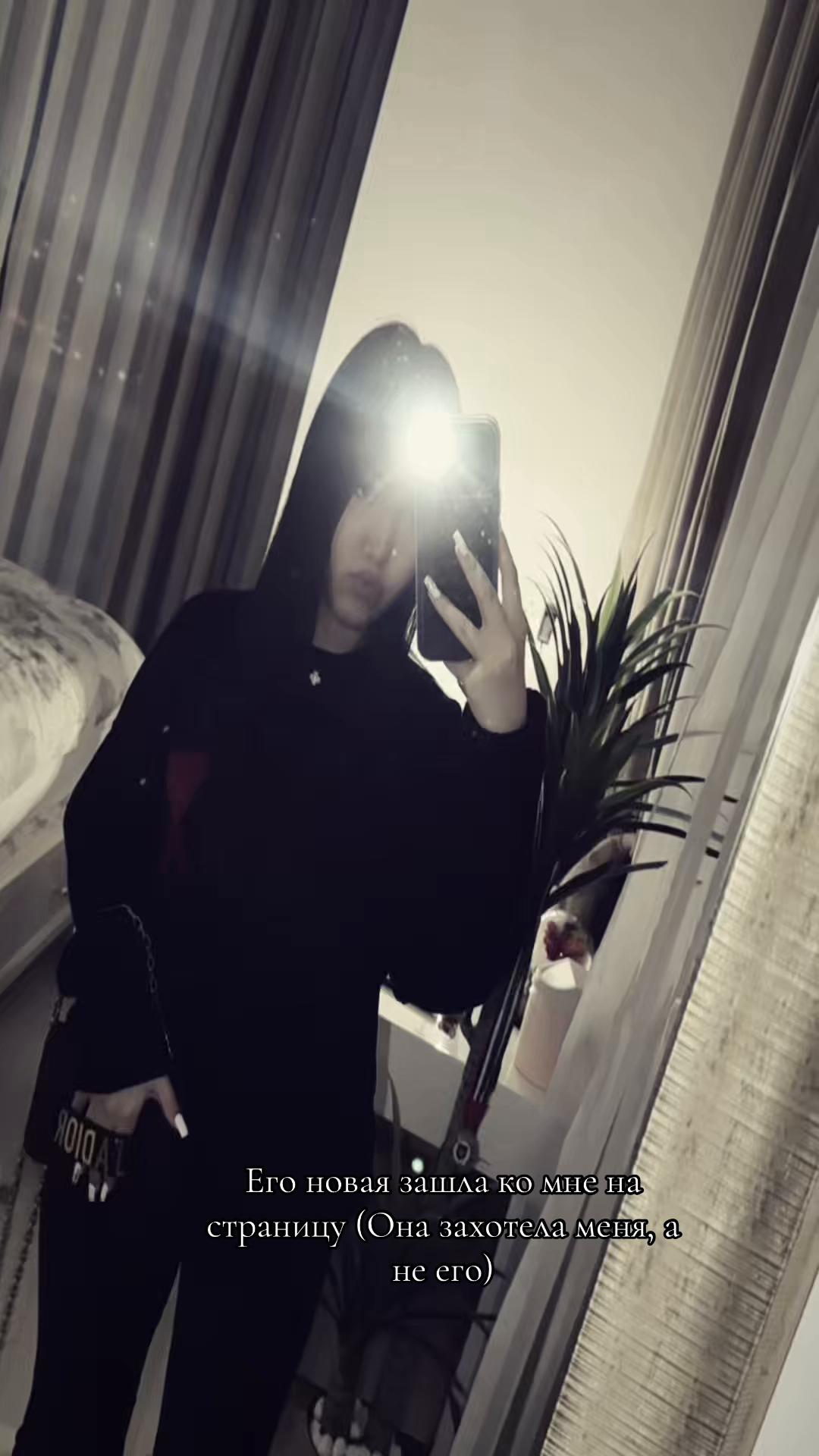 @𝒜𝓂ℯ𝓁𝒾🖤