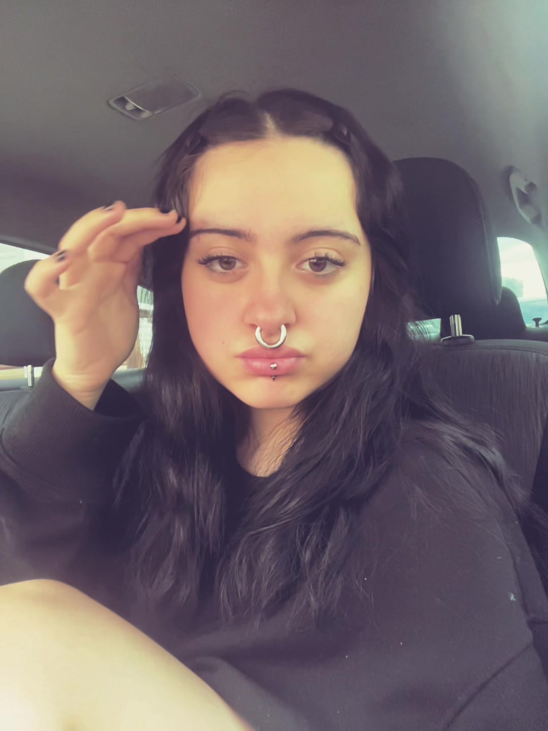 @sofia✧.*
