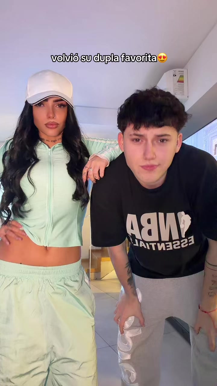 @Valentina Goldzen