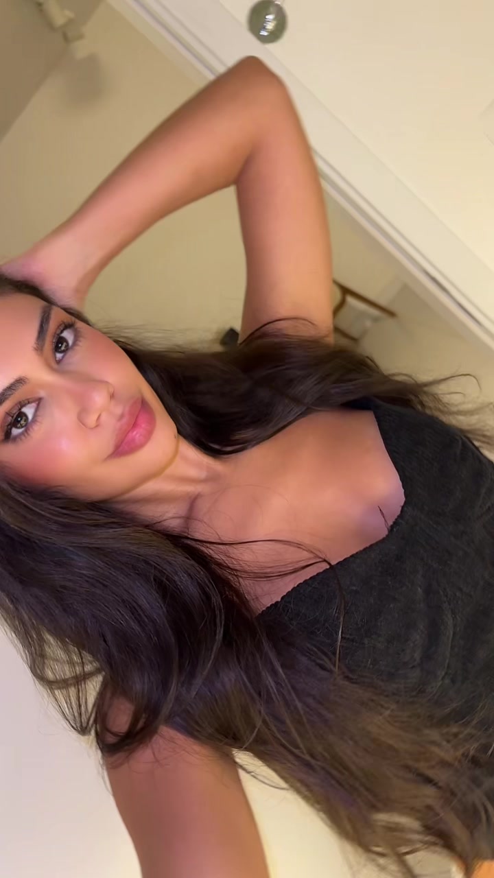 @Manuely🧜🏽♀️