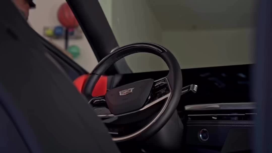 @AJ🥔🏎️