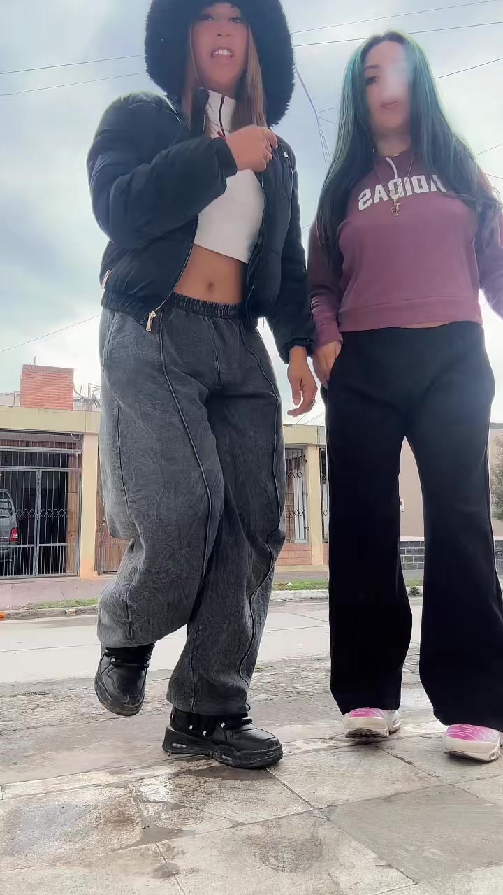 @Ig:naira_amaya