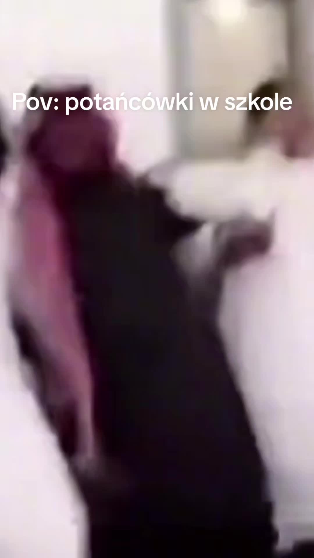 @Ar3k👑