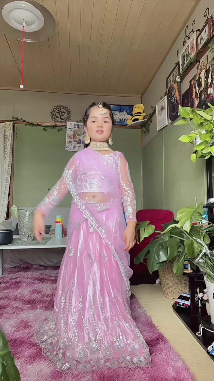 @🦋Sahana❤️
