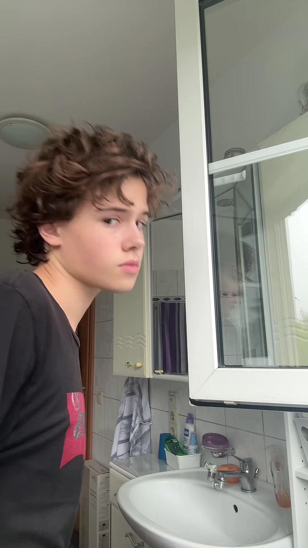 @Larpvid