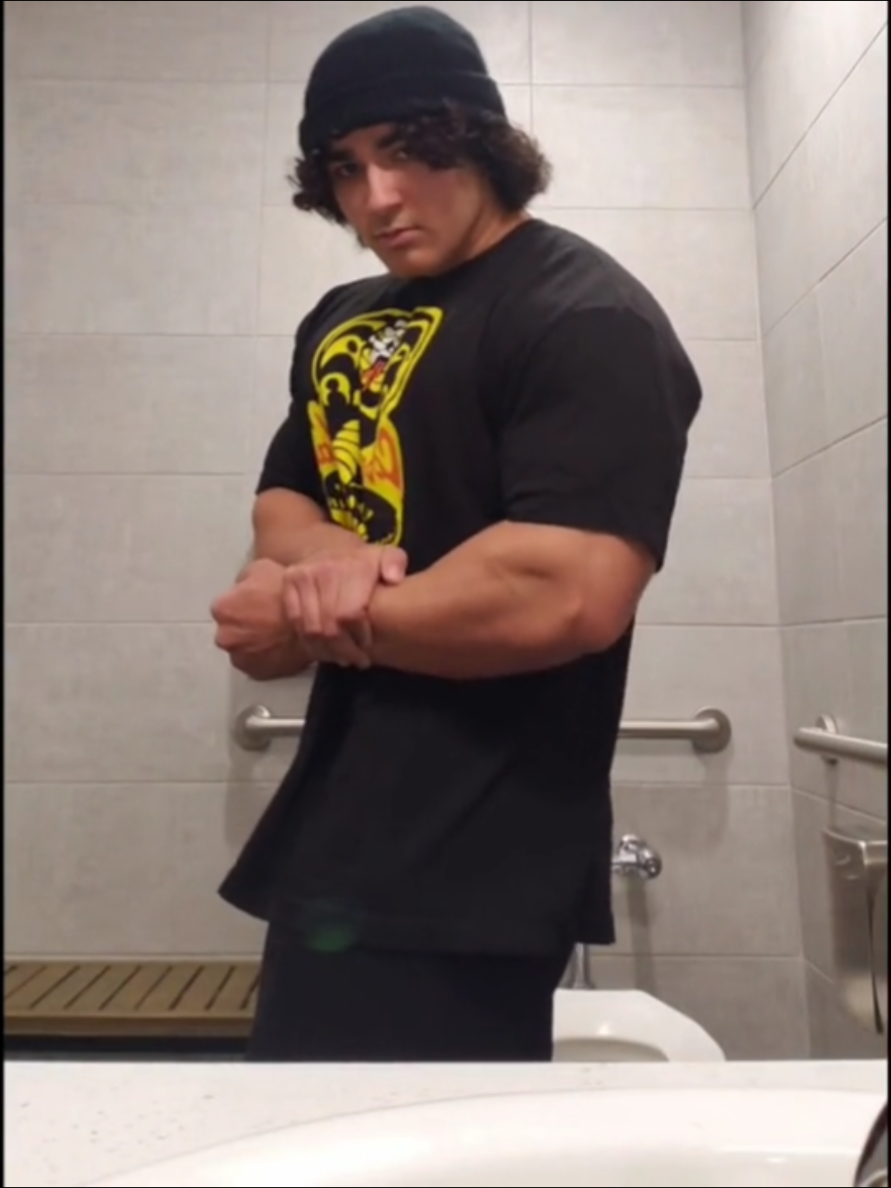 @Makaio Espinoza