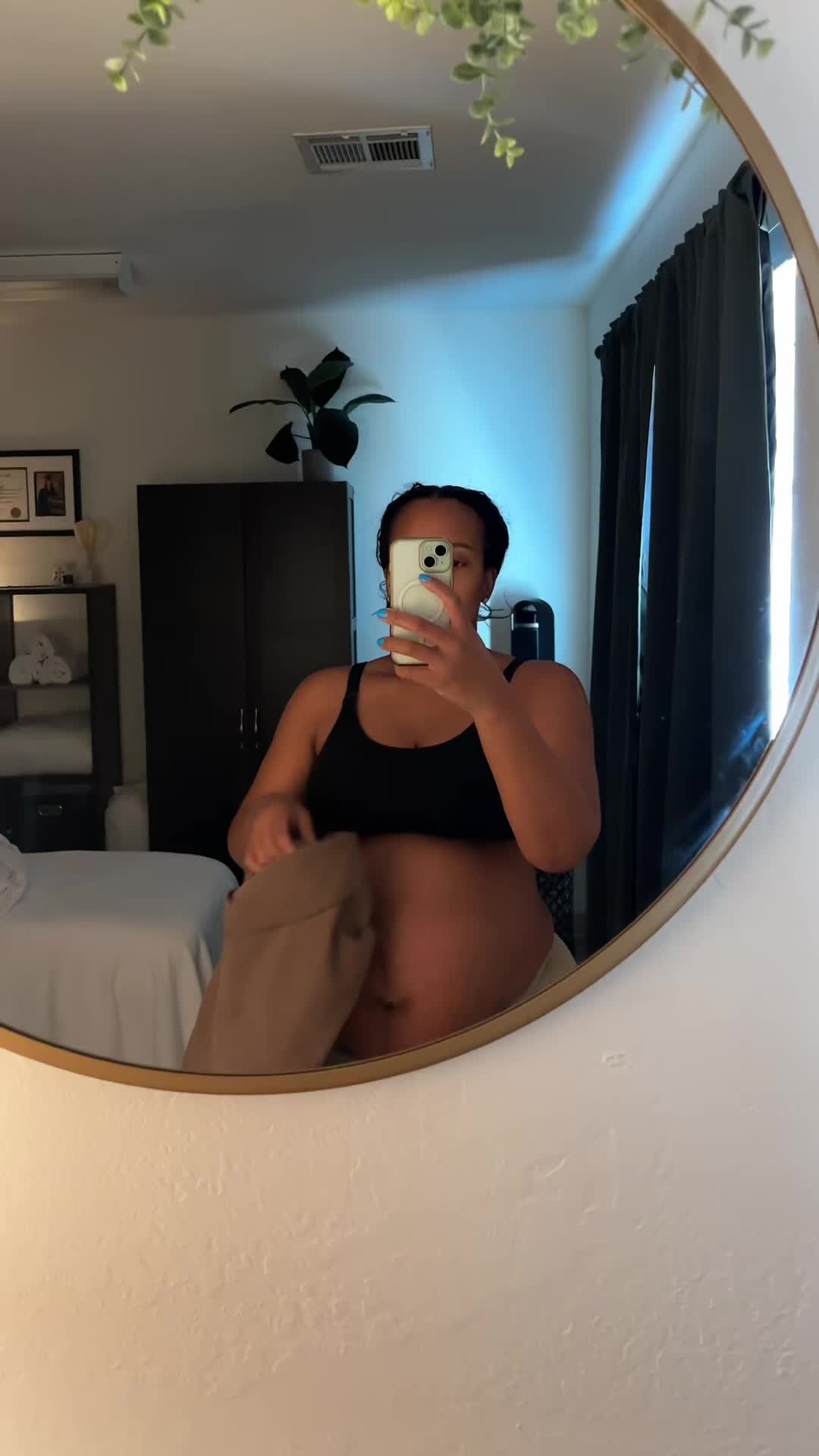 @LaKieshaBraggs