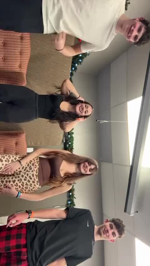 @gaa👅