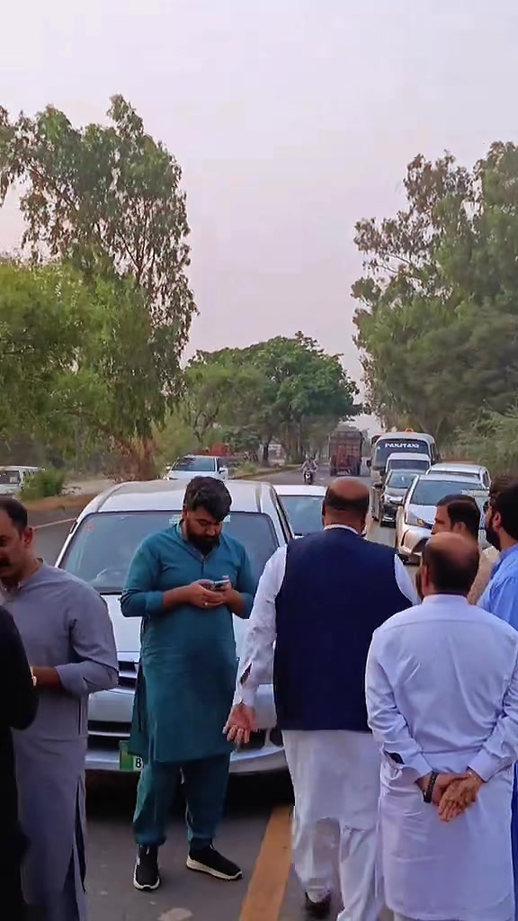 @Umair Dar✅