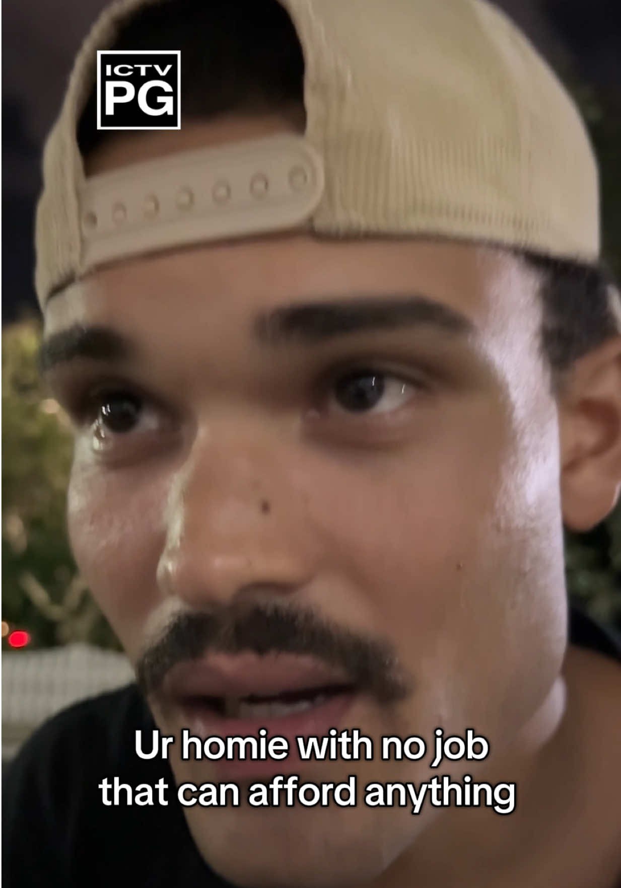 @Ícaro