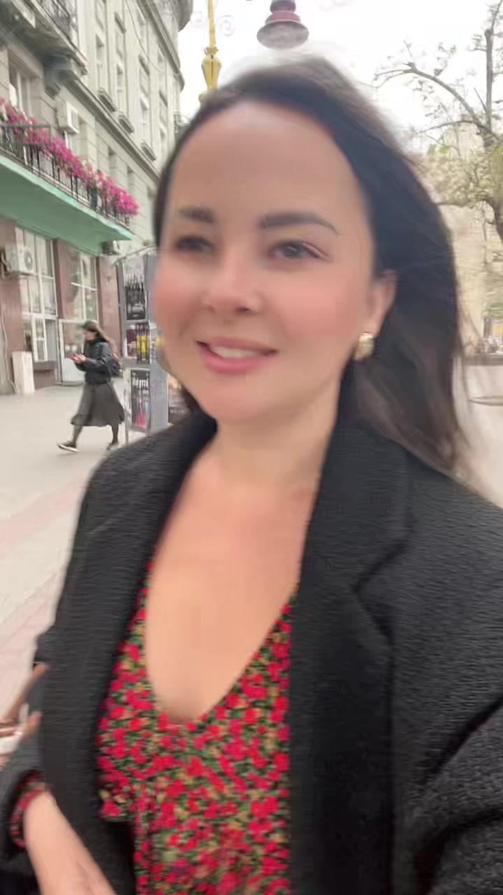 @Вікторія