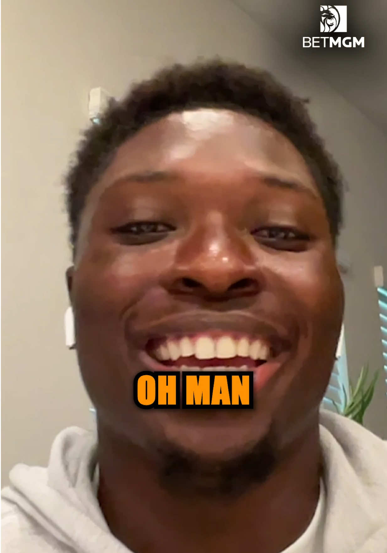 @Green Light Podcast