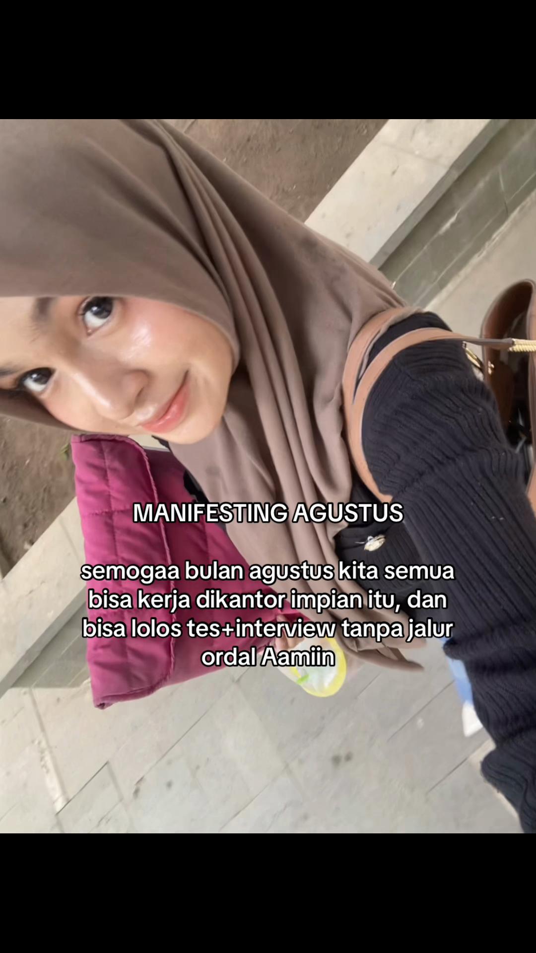 @Lia | Remote Holic