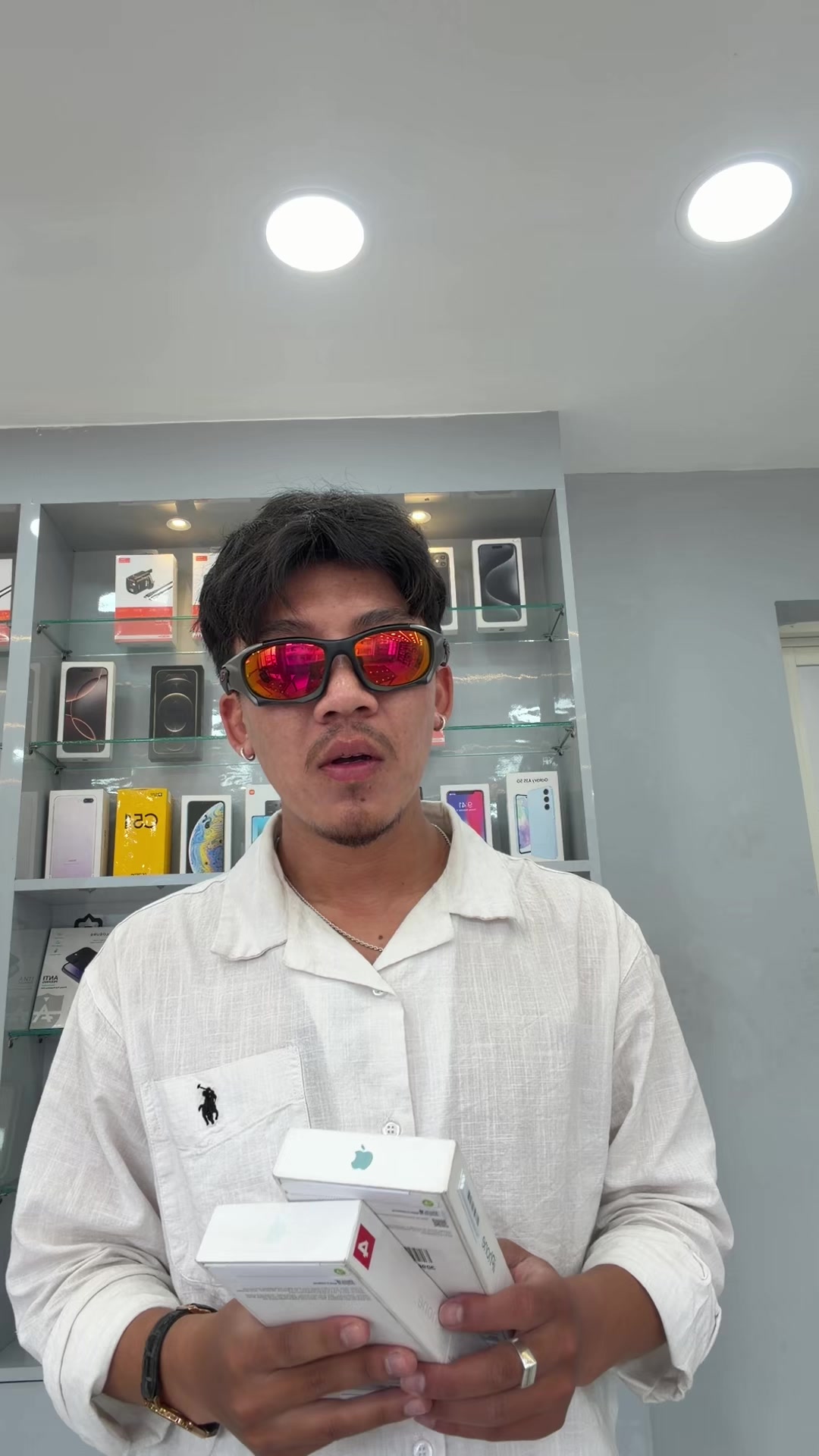 @SIRI STORE