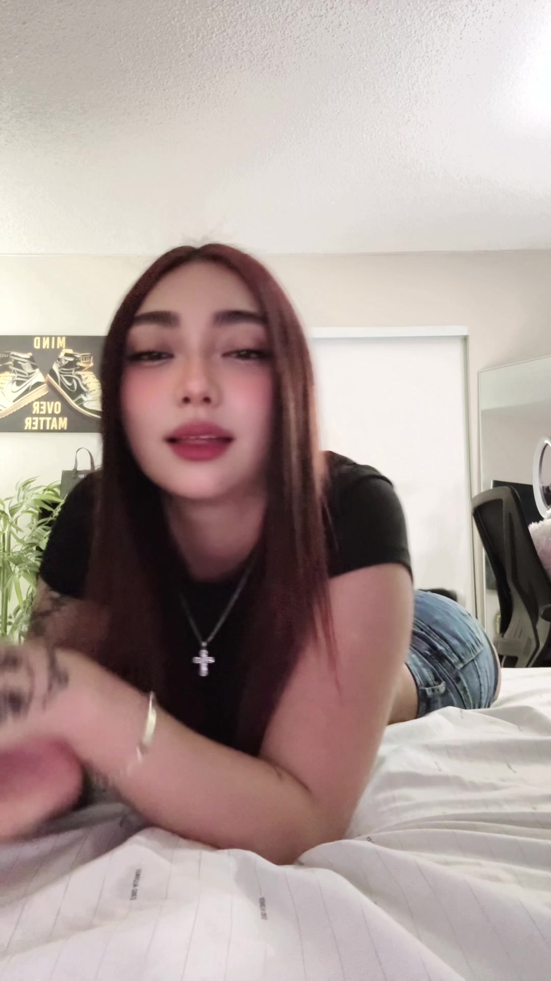 @๐
๐ฅ๐๐ช๐ฎ๐ข๐ญ๐_.๐ฉ๐ฅ๐๐ญ๐แฅซแญก