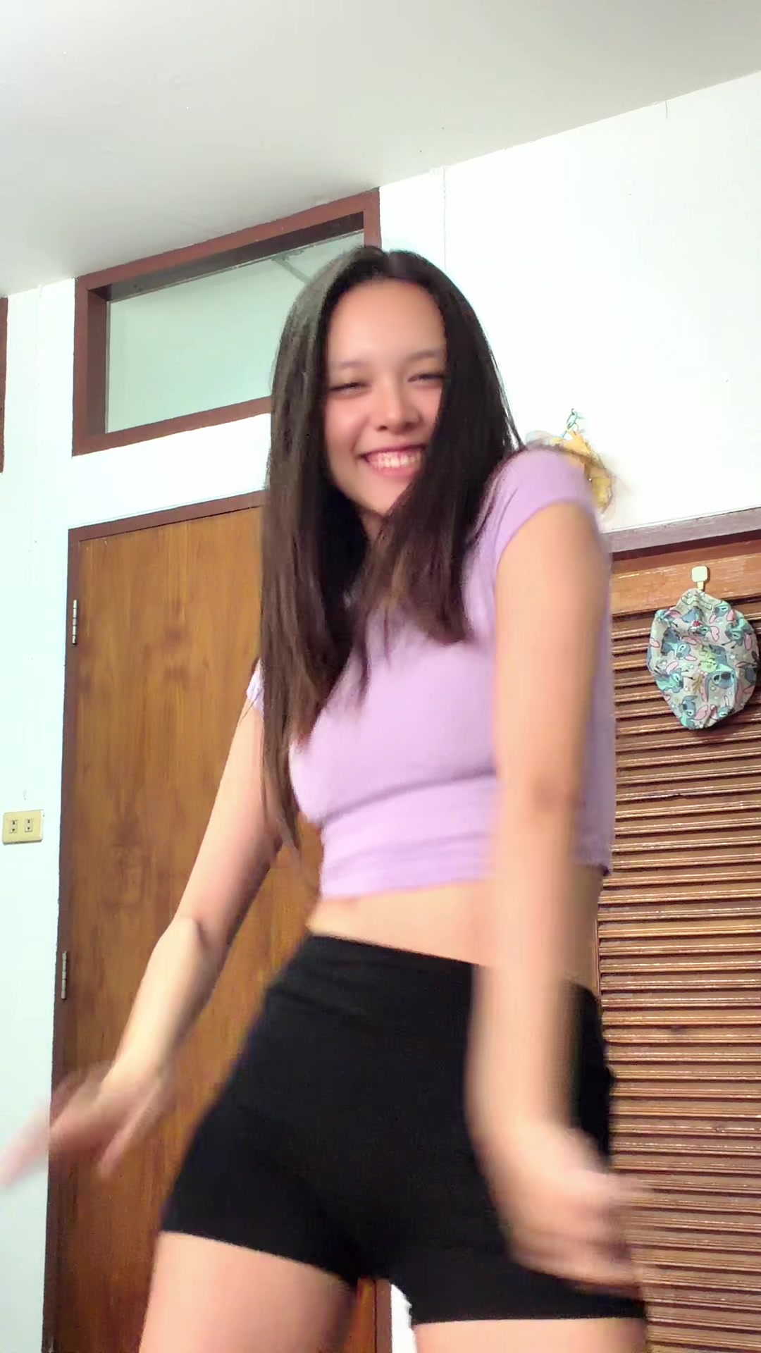 @ใหม่ ไหทองคำ