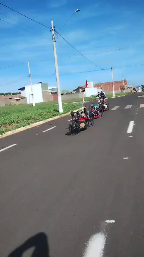 @AtletaAline