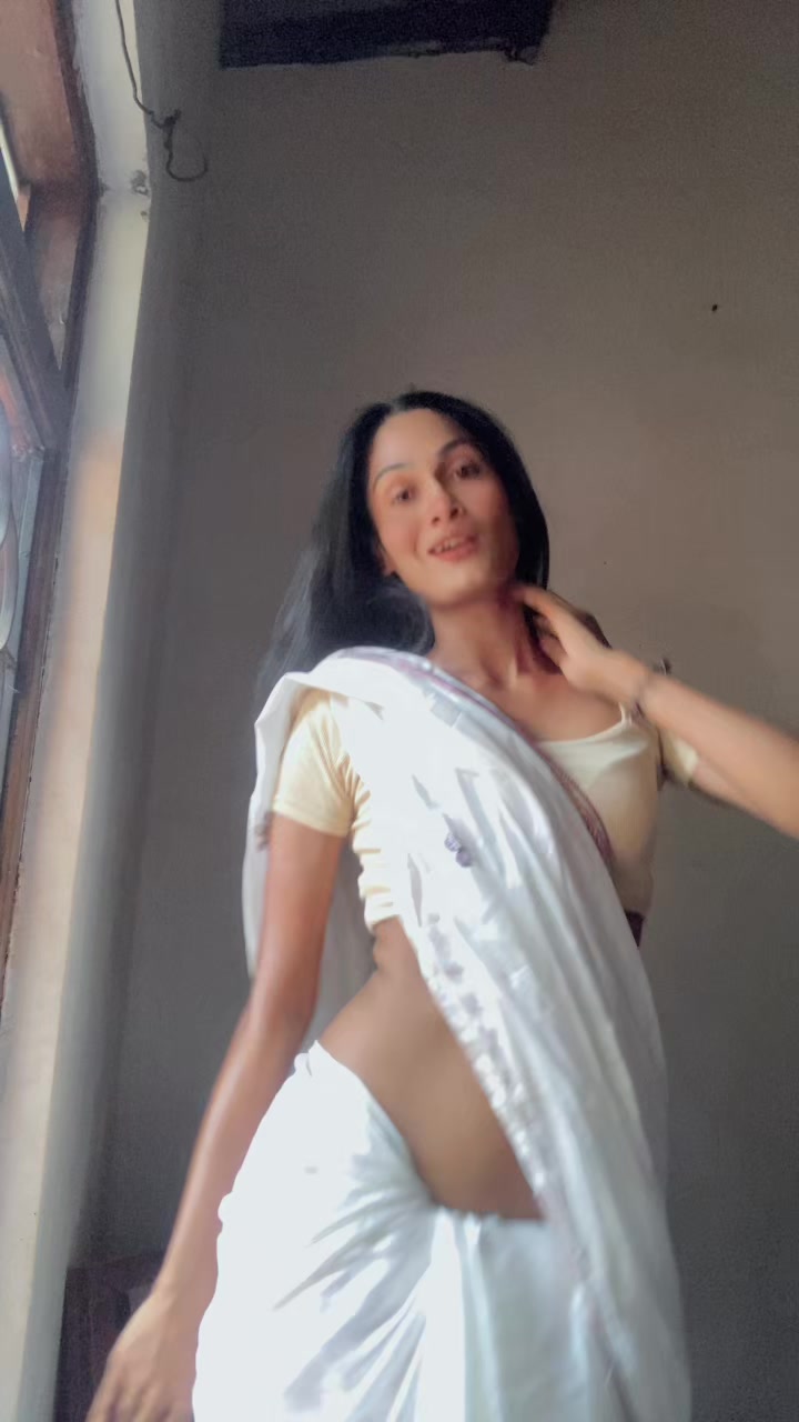 @Kavindya Nikeshalani 🍒💃🪬