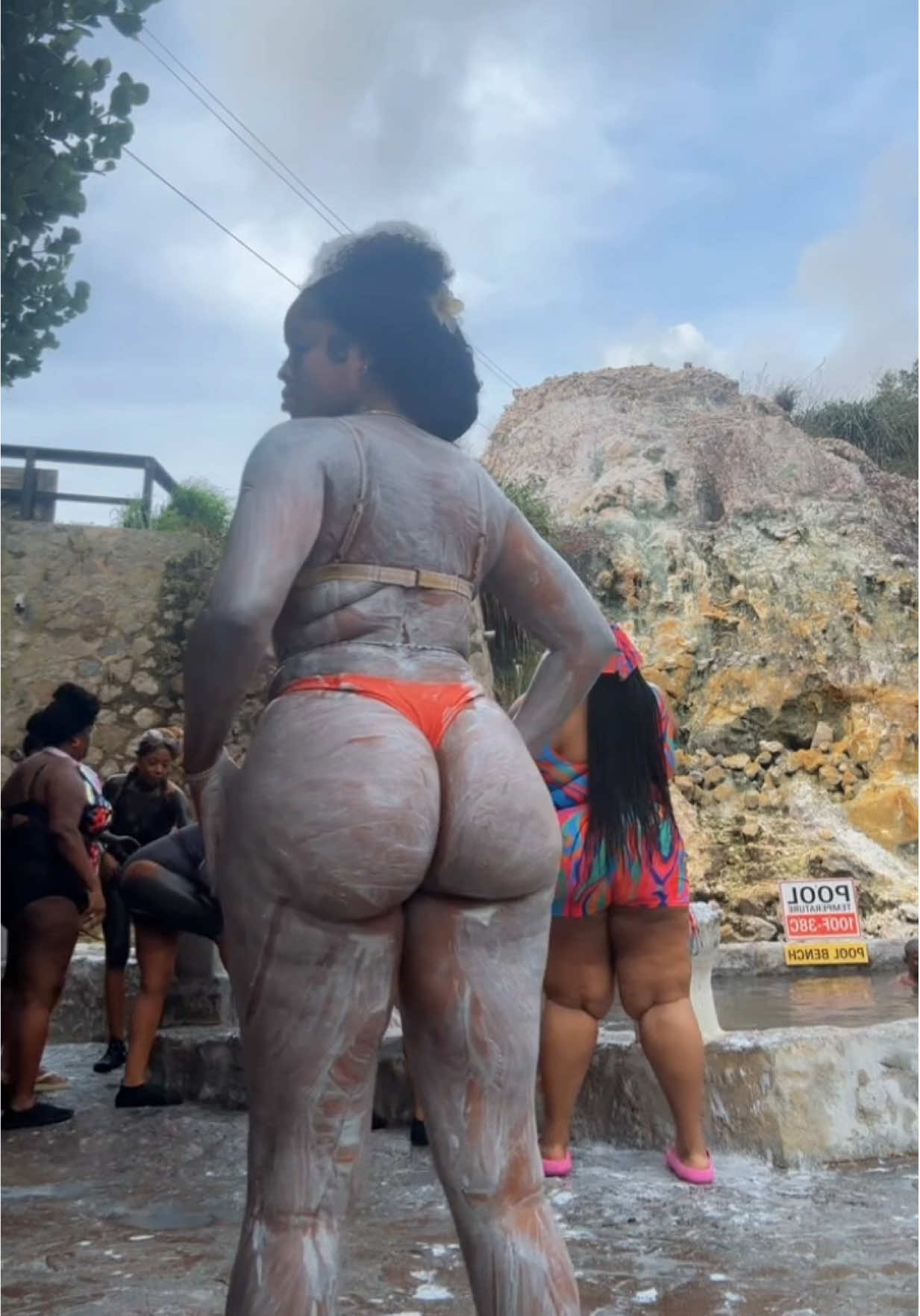 @__TheMonalisaaa