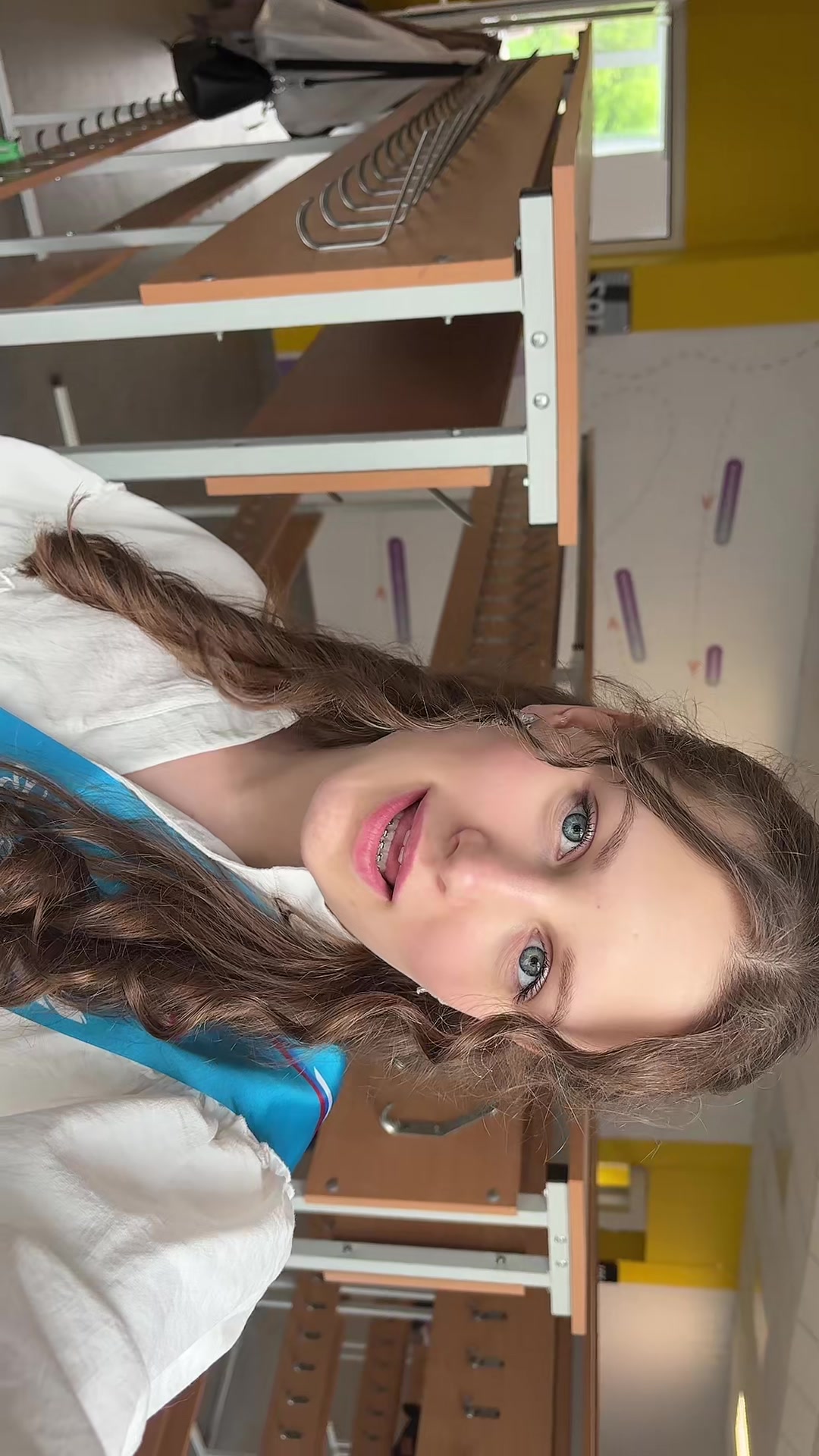 @лютик@(!)