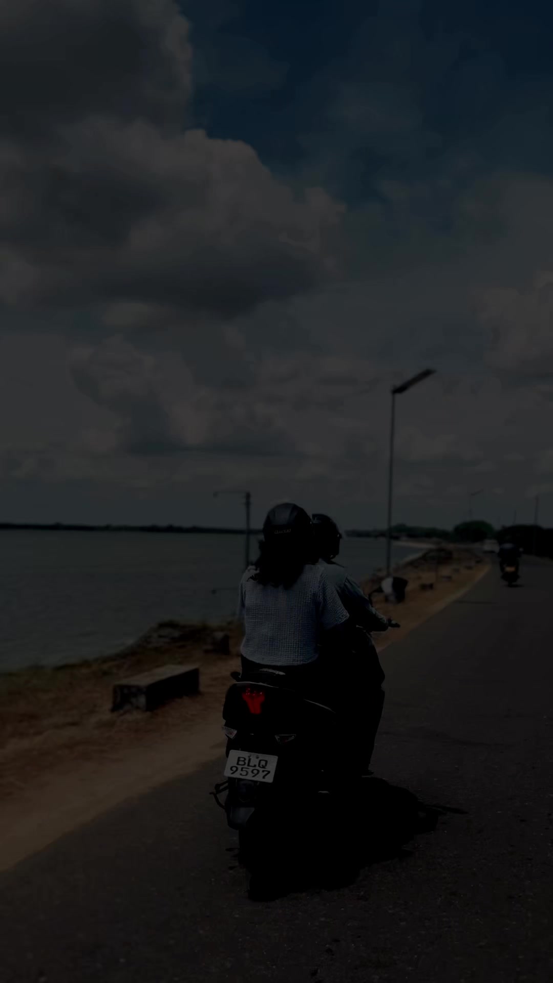 @i : 🦕&rdquo;