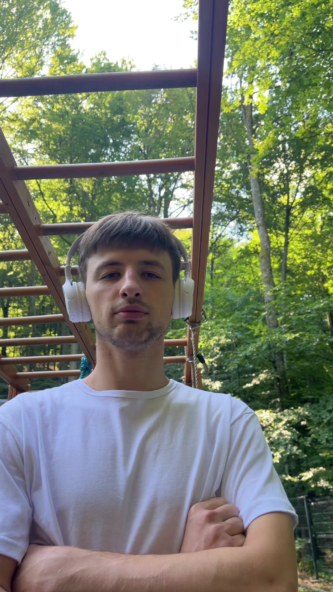 @Саша