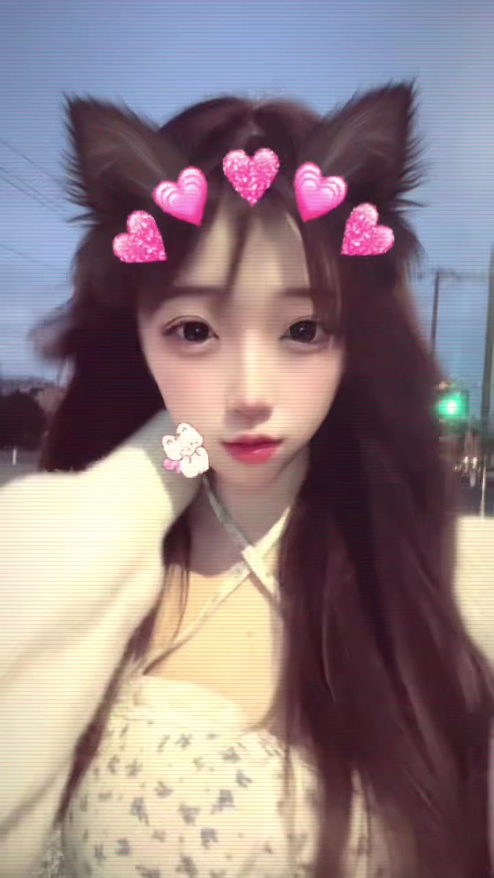 @にゃむ
