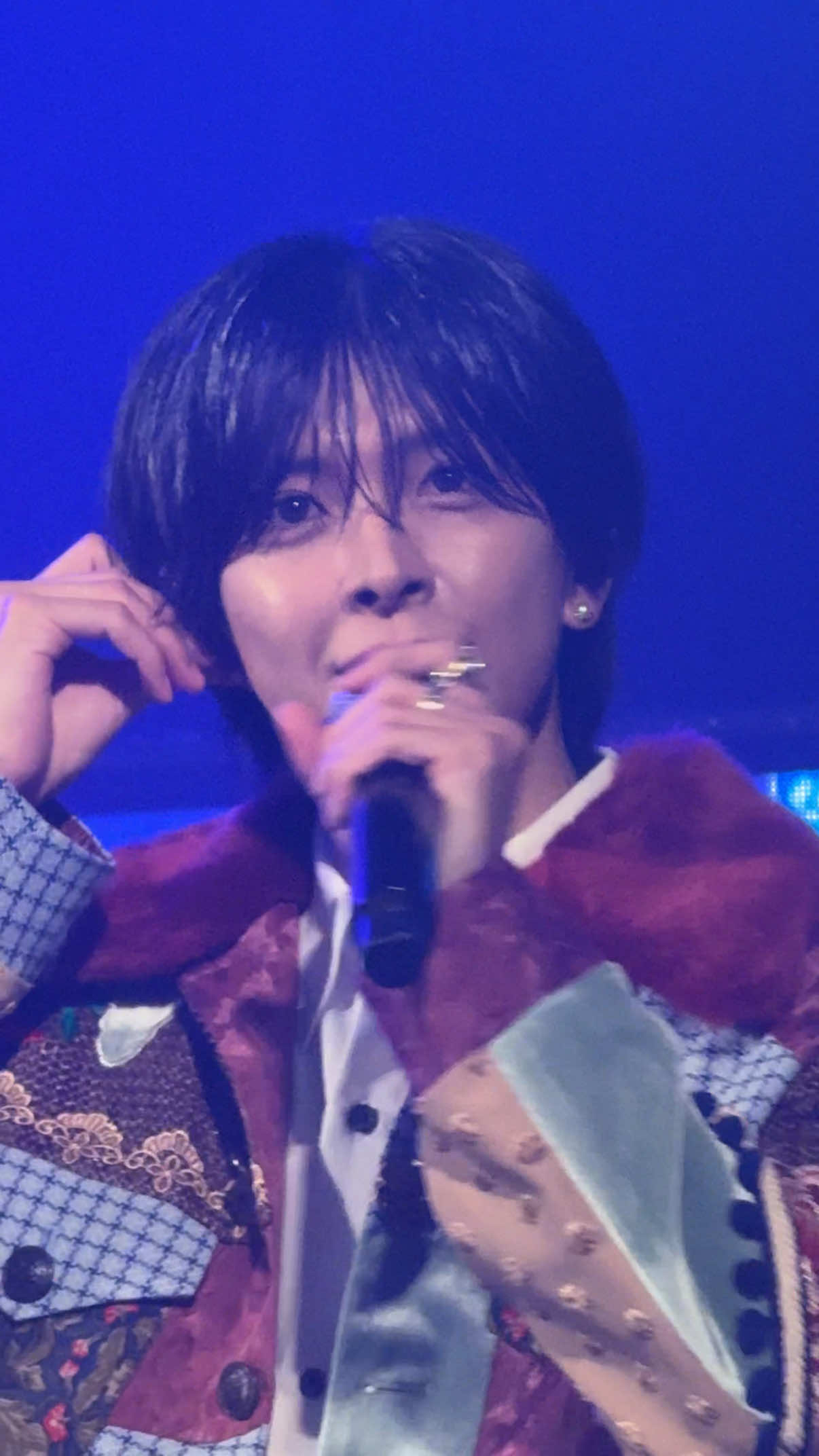 @.*・✿ri✩.*˚