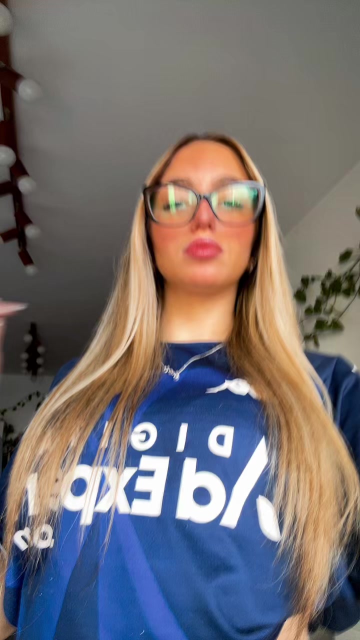 @Celess.m_