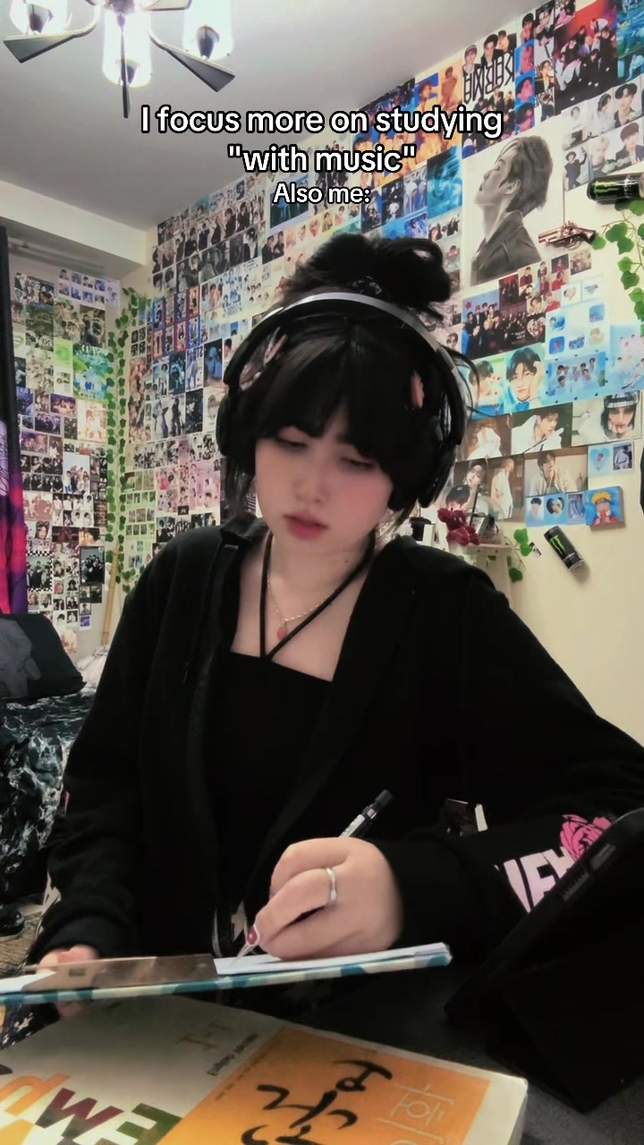 @Aiku✮⋆˙