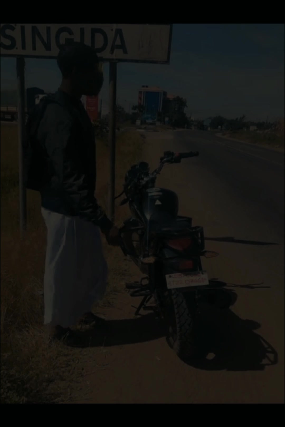 @MR.ANWARI📸🛣🚛🚌🏍️