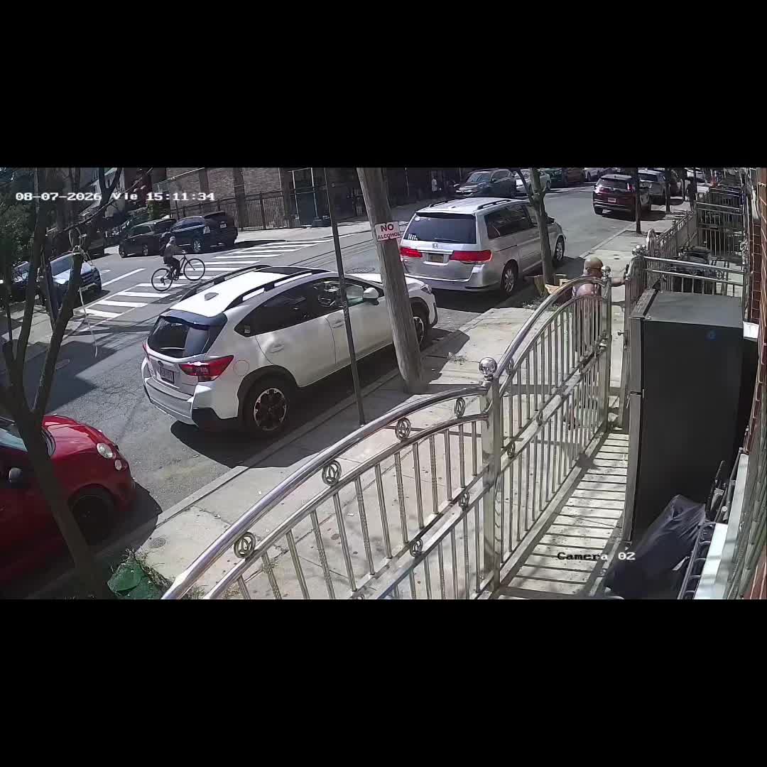 @MAU ZAMORA
