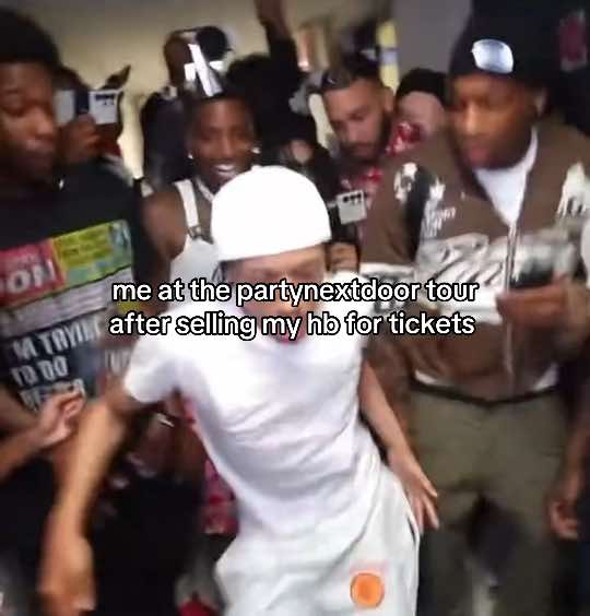 @PARTYNEXTDOOR UPDATES