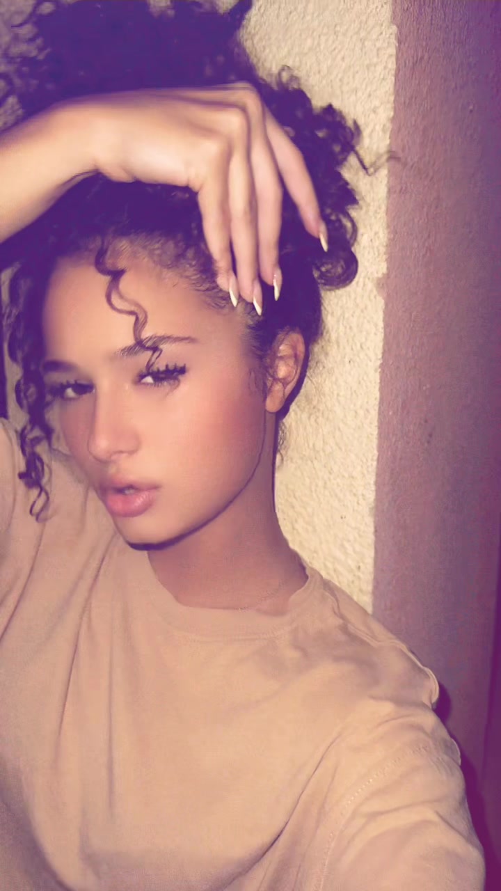 @𝒮