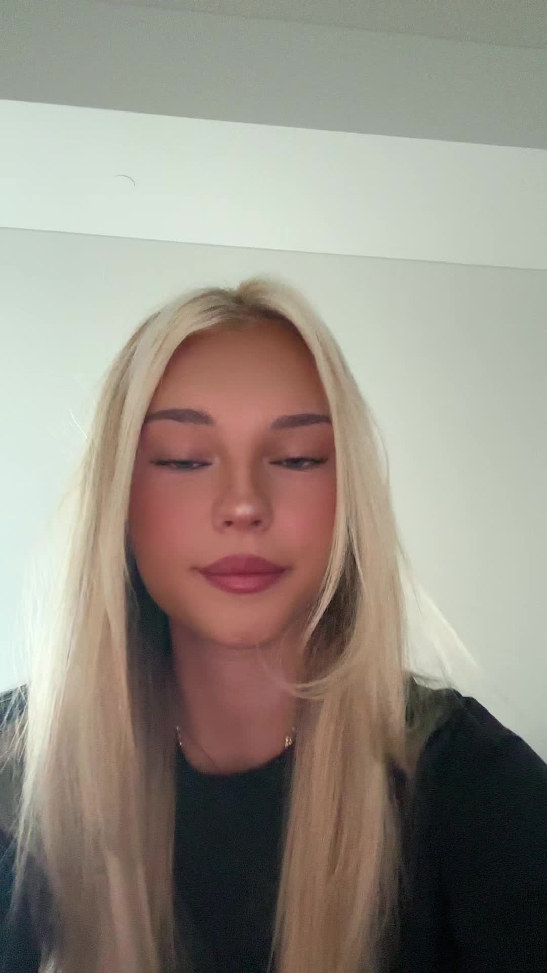 @Elli ⭐️