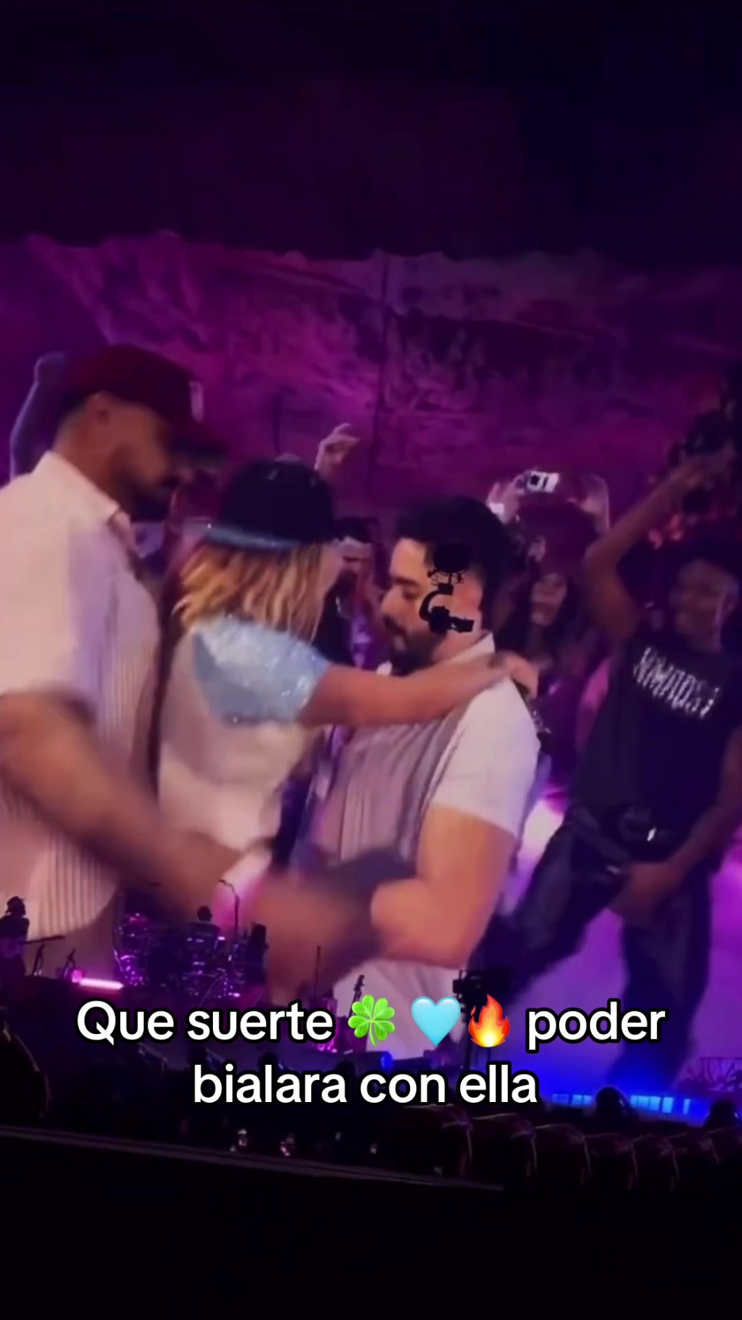 @Cristina💞🎶💚💚💞💚