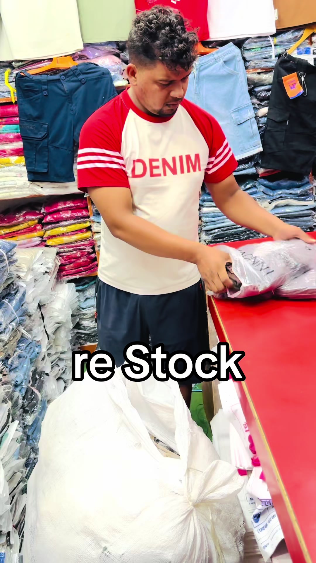 @Hashmi Shopping Center