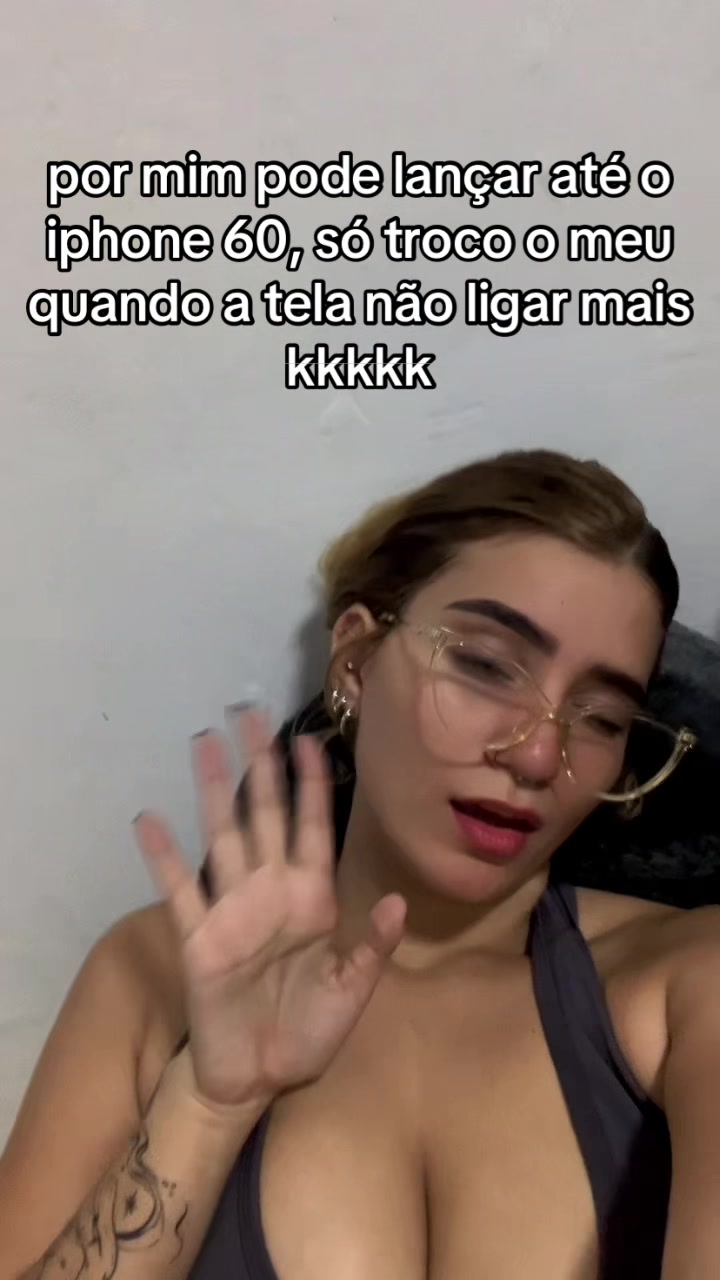 @becca. 🌪️