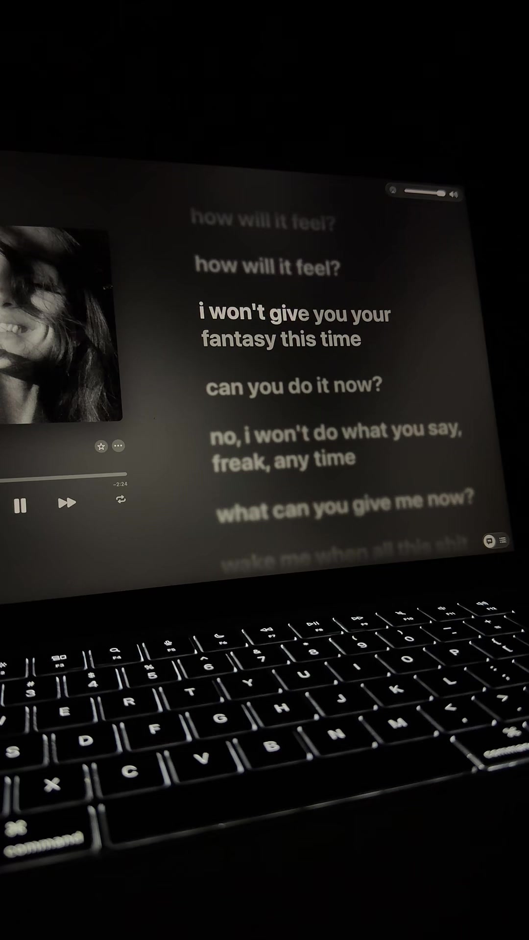 @🌌🎧musicallyrics🎶💿